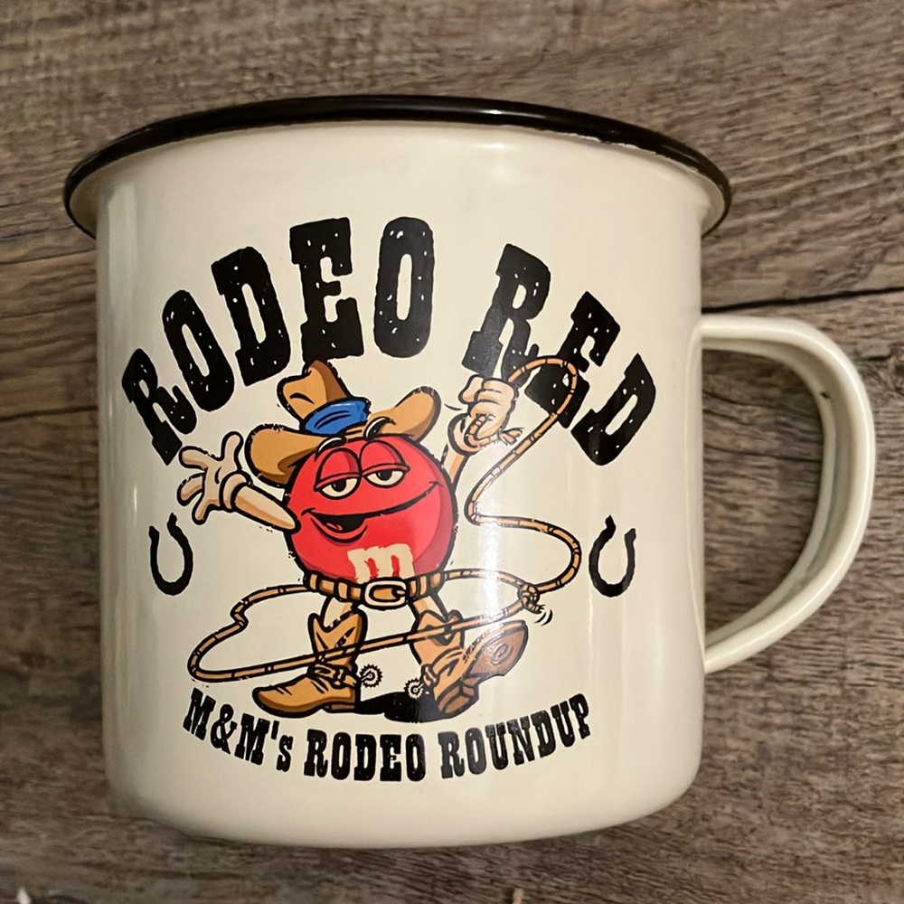 M&M'S Rodeo Roundup Red M&M Mug - Cream and Red